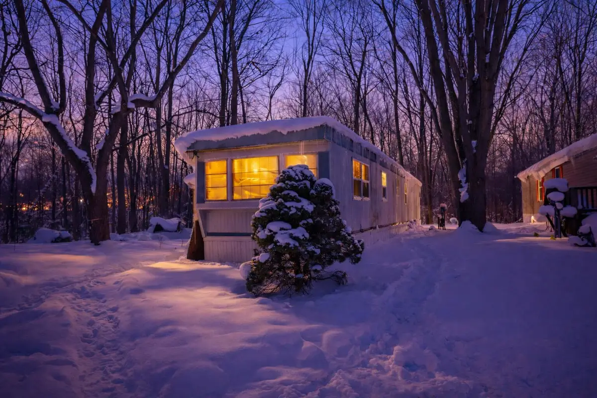 4500 Crabapple Court Nw, Walker, MI 49534 - Image #1