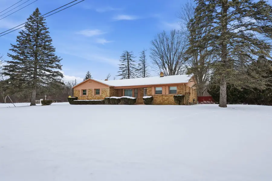 5152 Judith Ann Drive, Flint, MI 48504 - Image #2