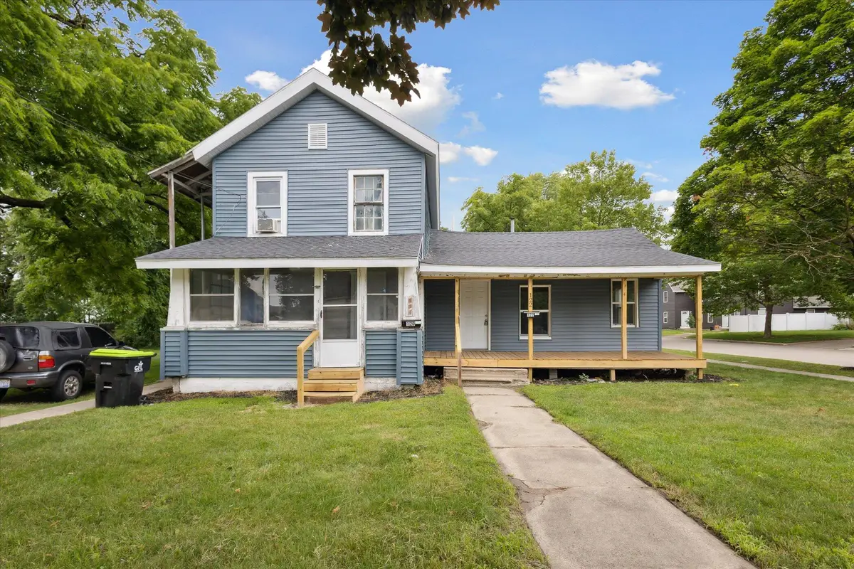 120 E Montcalm Street, Greenville, MI 48838 - Image #1