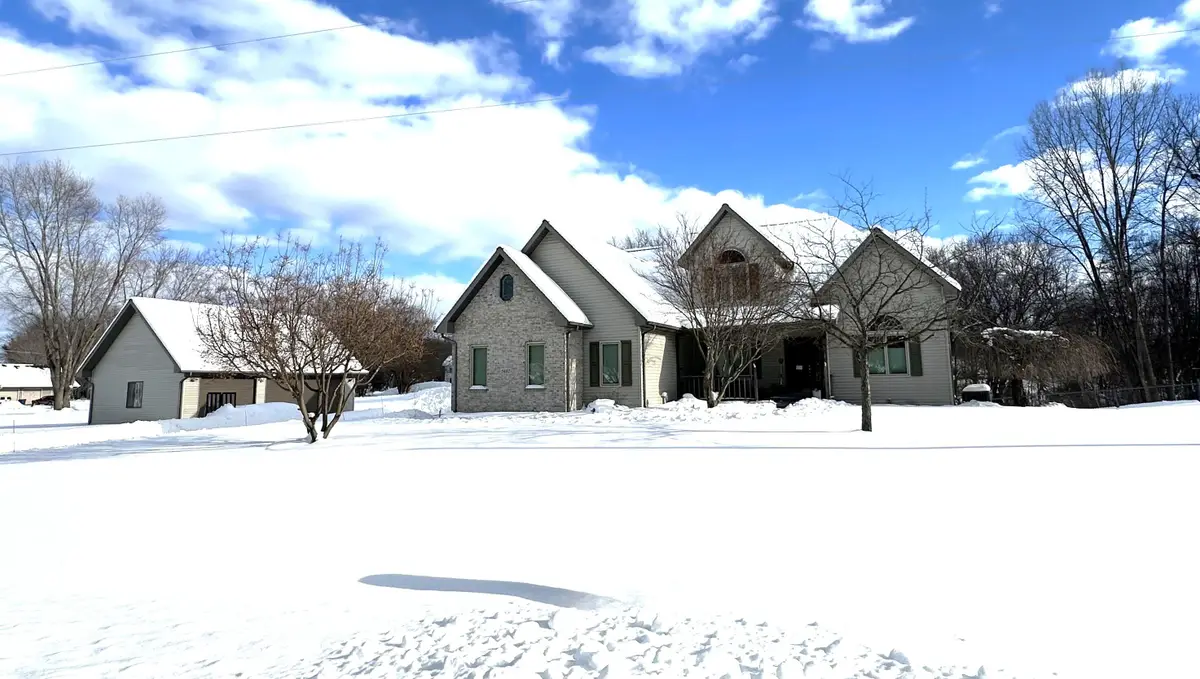 5682 Topanga Drive, Coloma, MI 49038 - Image #1