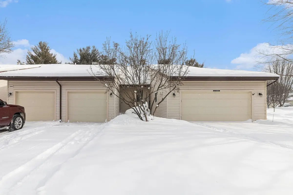 3448 Stonegate Lane Sw, Wyoming, MI 49519 - Image #1