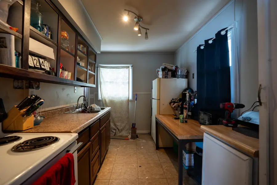 2105 Mary Avenue, Lansing, MI 48910 - Image #3