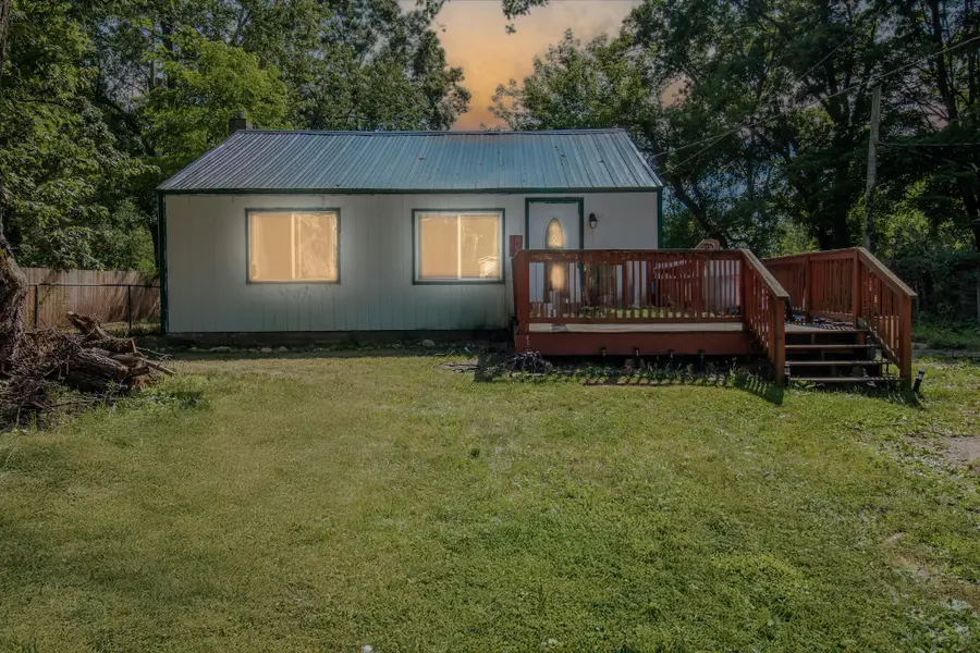 712 S Lagrave Street, Paw Paw, MI 49079 - Image #2