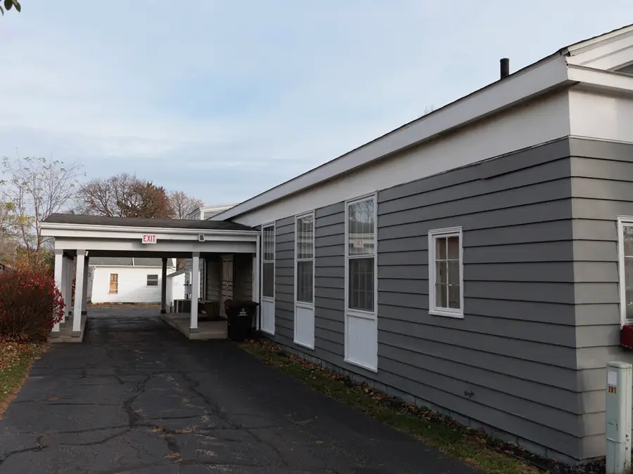 208 W Erie Street, Albion, MI 49224 - Image #3