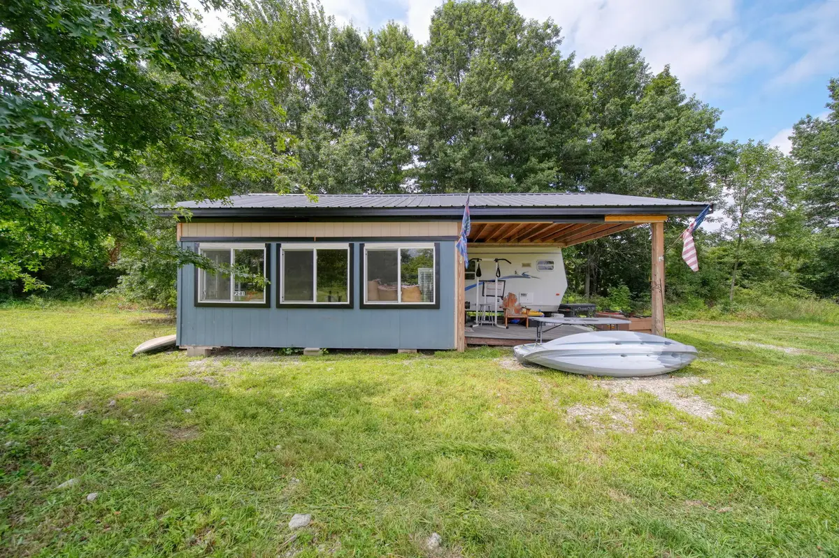 7433 Milan Oakville Road, Milan, MI 48160 - Image #1