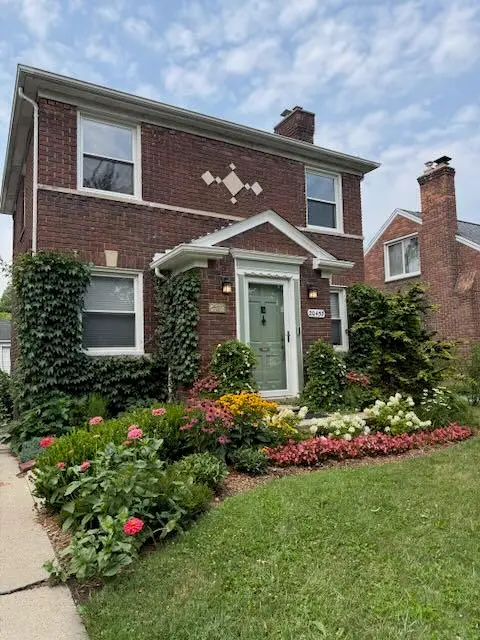 20457 Gardendale Street, Detroit, MI 48221