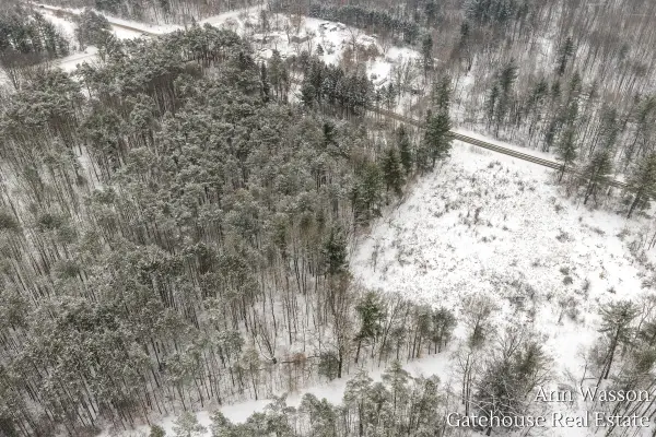 TBD 8 Mile, Stanwood, MI 49346