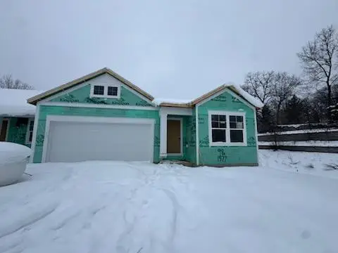 1577 N Village Circle, Kalamazoo, MI 49009 - Image #2