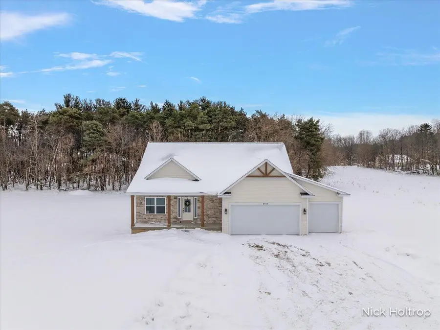 9738 56th Avenue, Allendale, MI 49401 - Image #2