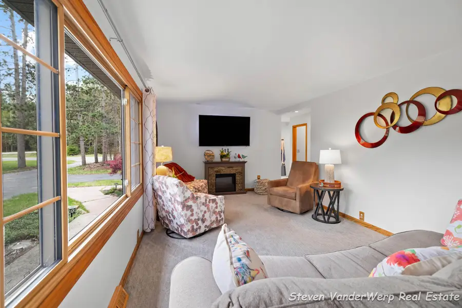 15991 Croswell Street, West Olive, MI 49460 - Image #3