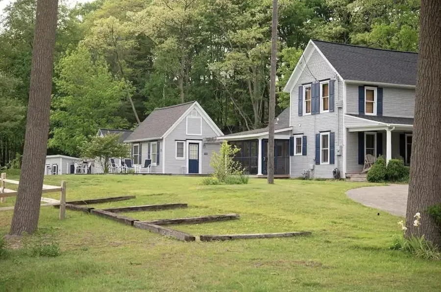 300 N Ferry Street, Douglas, MI 49406 - Image #2