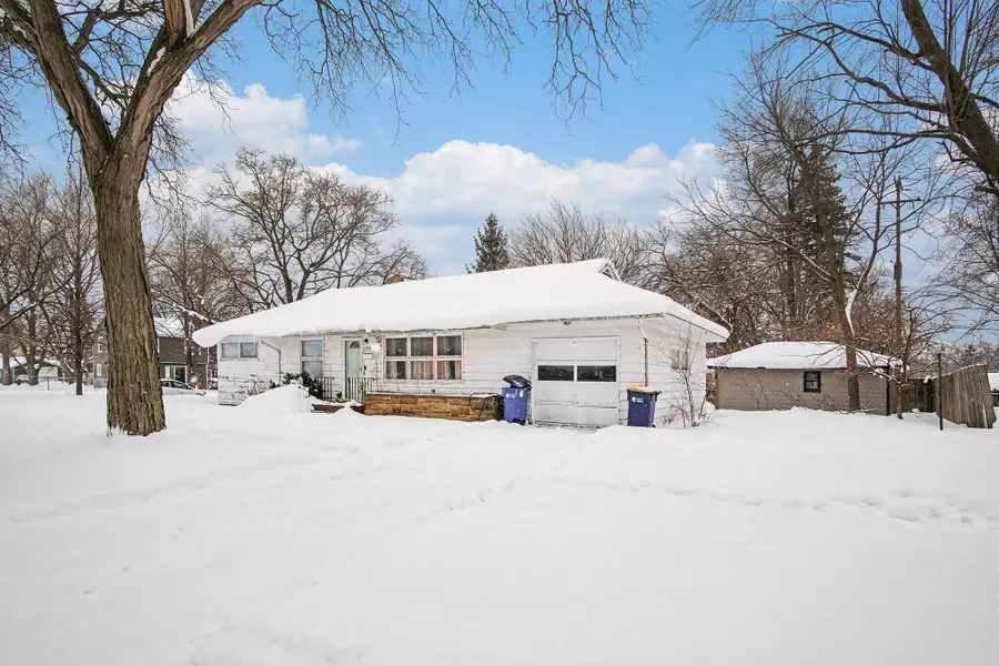 1759 Cambridge Drive Se, Grand Rapids, MI 49506 - Image #2