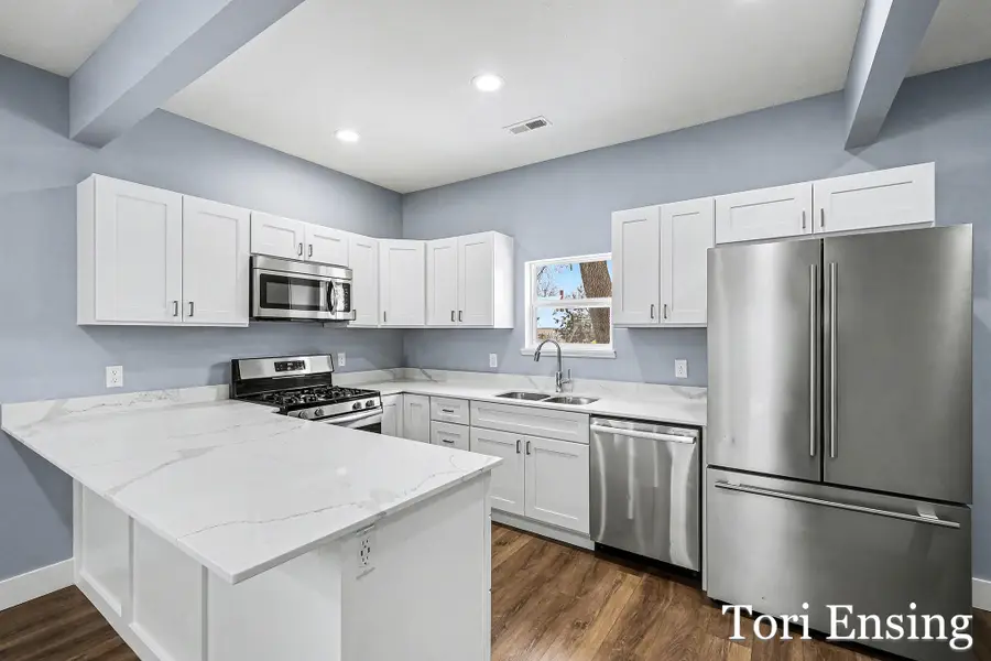 305 W Congress Street, Greenville, MI 48838 - Image #3