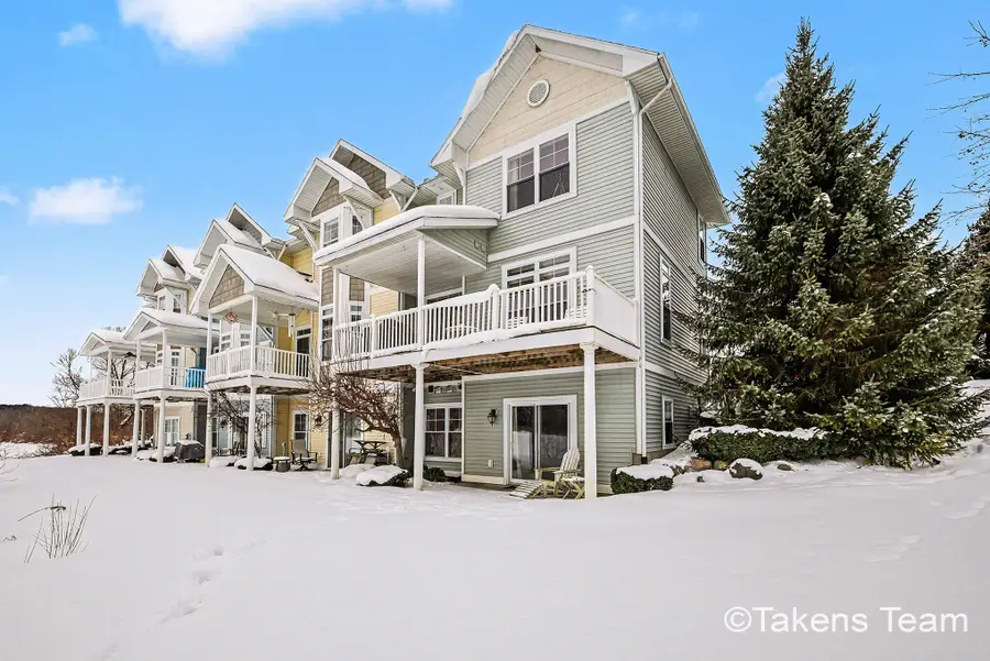 189 Mill Pond Drive #7, Middleville, MI 49333 - Image #3