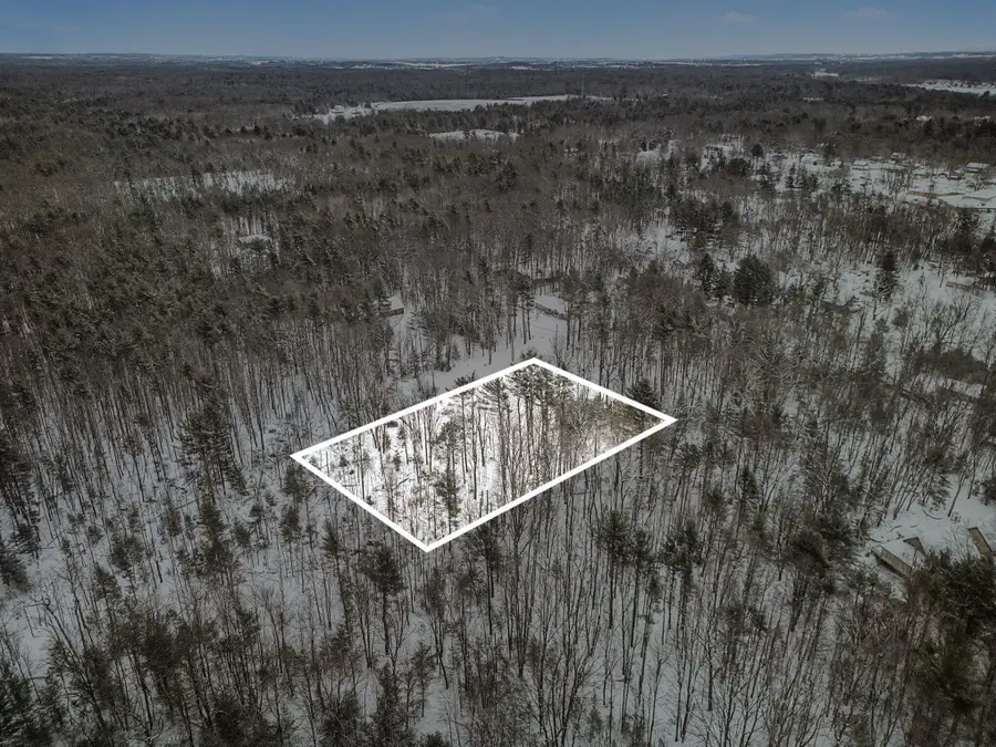 704 N Morris Street, Pentwater, MI 49449 - Image #2