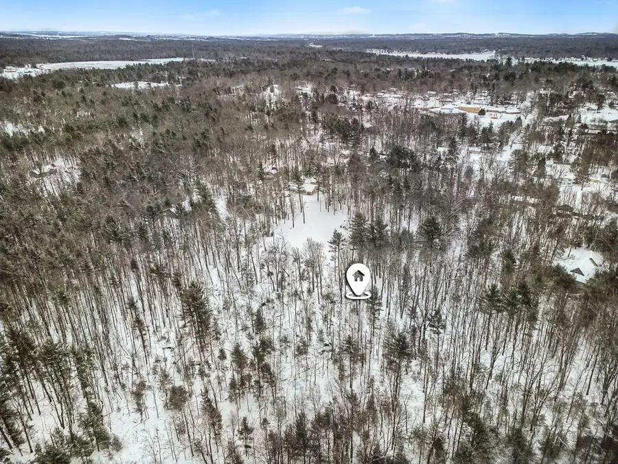 704 N Morris Street, Pentwater, MI 49449 - Image #3