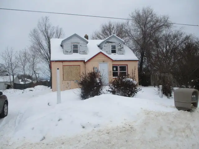 612 N Crystal Avenue, Benton Harbor, MI 49022 - Image #1