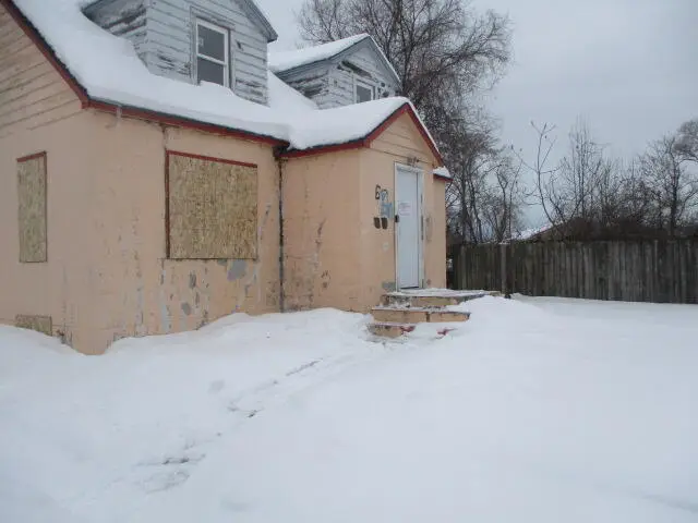 612 N Crystal Avenue, Benton Harbor, MI 49022 - Image #3