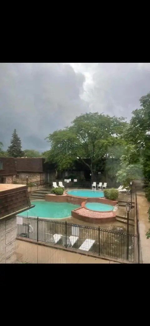 5065 Crooks #49, Royal Oak, MI 48073 - Image #2