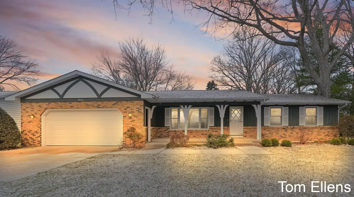 2111 Timberlane Drive, Jenison, MI 49428 - Image #1