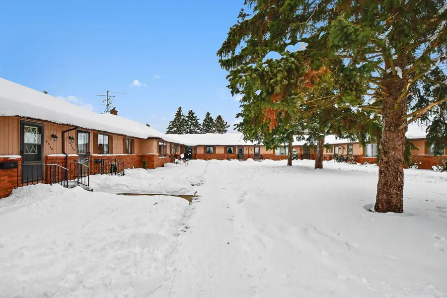 8532 Elkwood Drive Sw, Byron Center, MI 49315 - Image #2