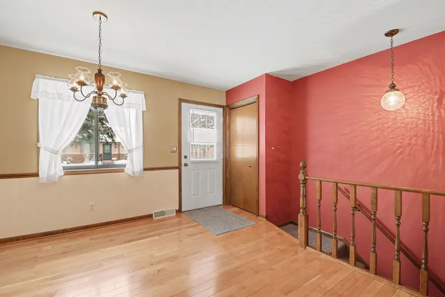 8532 Elkwood Drive Sw, Byron Center, MI 49315 - Image #3