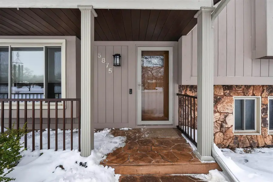 5875 Brookfarm Drive Se, Grand Rapids, MI 49508 - Image #2