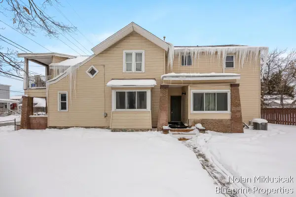 700 Broadway Avenue Nw, Grand Rapids, MI 49504