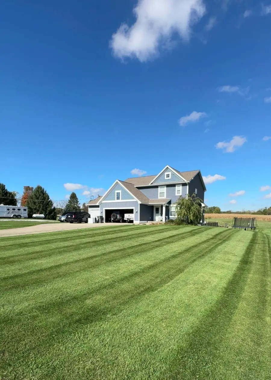 7789 Morse Lake Avenue Se, Alto, MI 49302 - Image #2