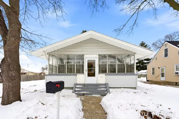 341 Holly Street Sw, Wyoming, MI 49548