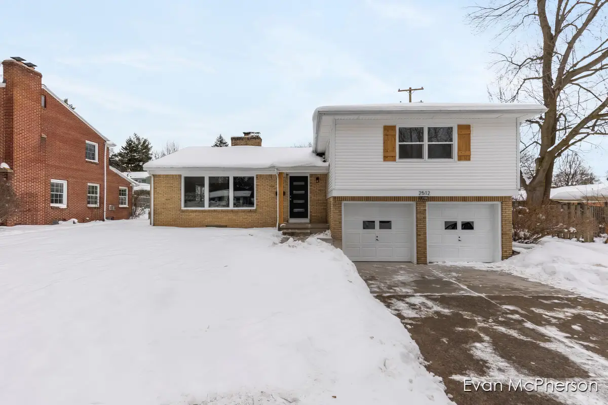 2512 Union Avenue Ne, Grand Rapids, MI 49505 - Image #1