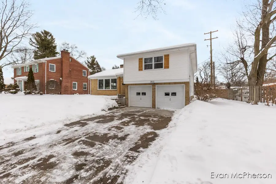 2512 Union Avenue Ne, Grand Rapids, MI 49505 - Image #2