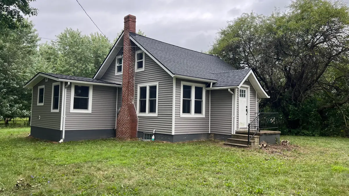 8481 Grand Blanc Road, Swartz Creek, MI 48473 - #1