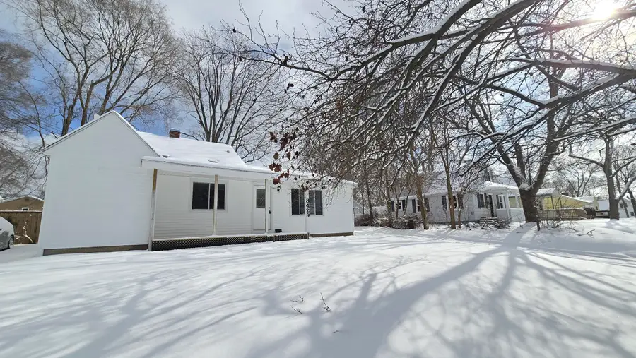3429 Lowcroft Avenue, Lansing, MI 48910 - Image #2