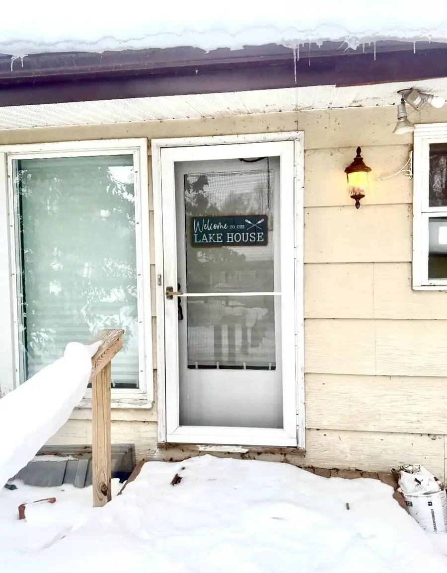 4801 Wil-o-paw Drive, Coloma, MI 49038 - Image #2