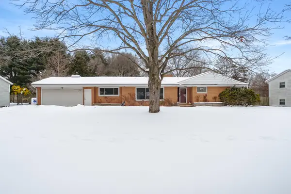 10429 Lloy Street, Portage, MI 49024