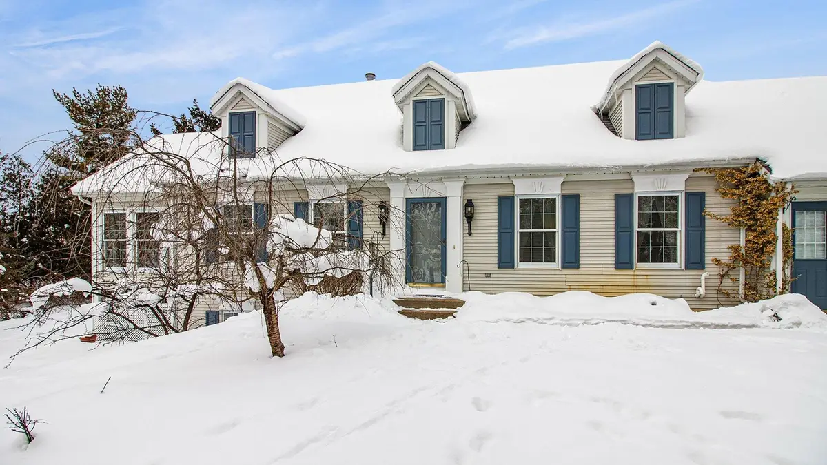 8081 Weatherwax Drive, Jenison, MI 49428 - Image #1