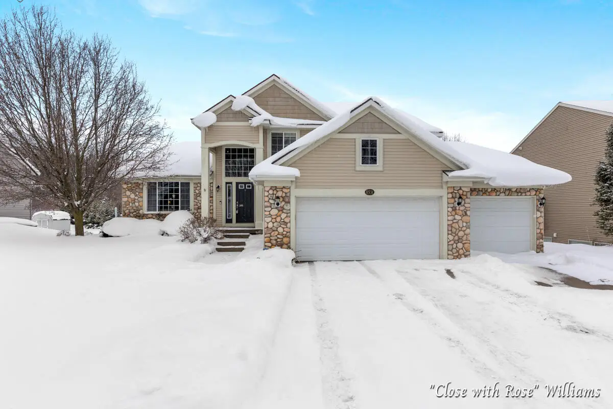 8531 Twin Lakes Drive, Jenison, MI 49428 - Image #1
