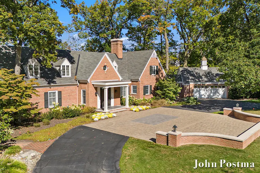 2929 Bonnell Avenue Se, East Grand Rapids, MI 49506 - Image #3