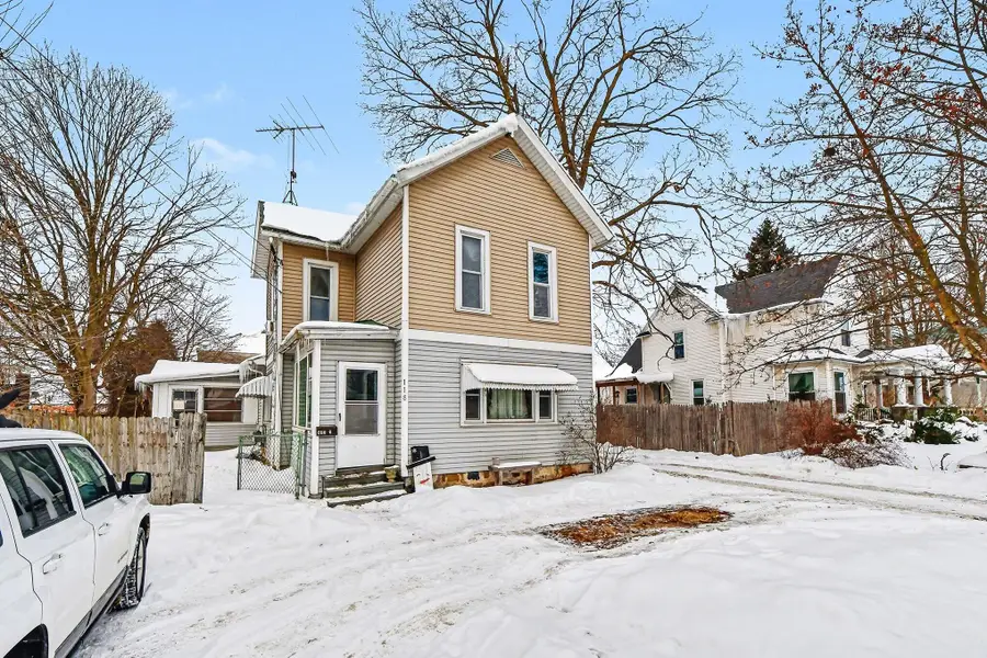 118 N Hudson Street Se, Lowell, MI 49331 - Image #3