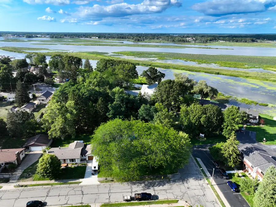 411 Gidley Circle, Grand Haven, MI 49417 - Image #3