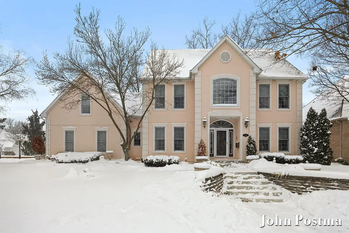 2441 Arundel Road Se, East Grand Rapids, MI 49506 - Image #1