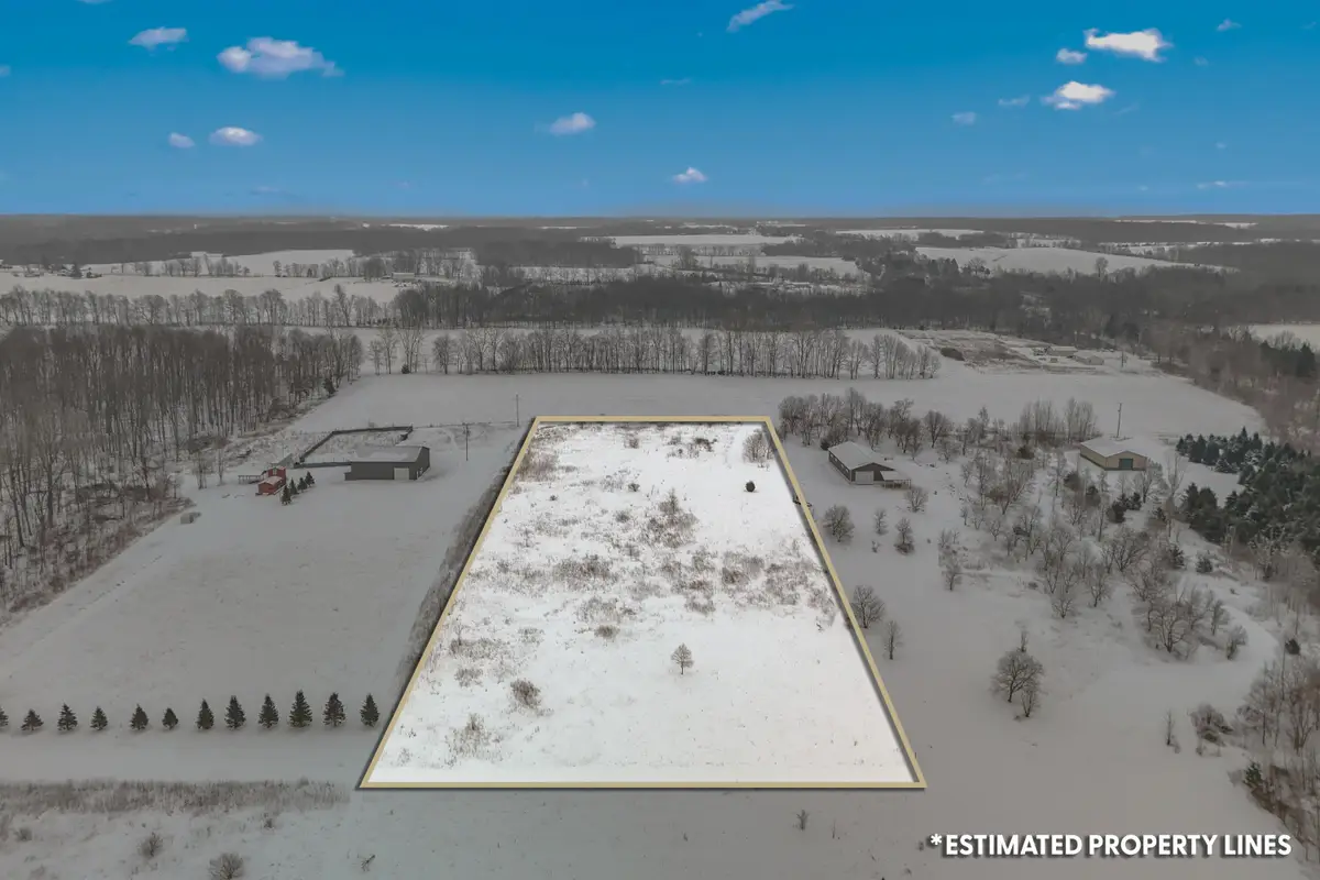 9059 Kellogg Drive, Reading, MI 49274 - Image #1