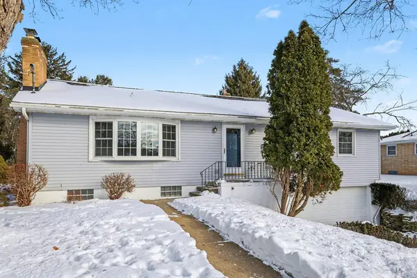 693 Leo Road, Jackson, MI 49203