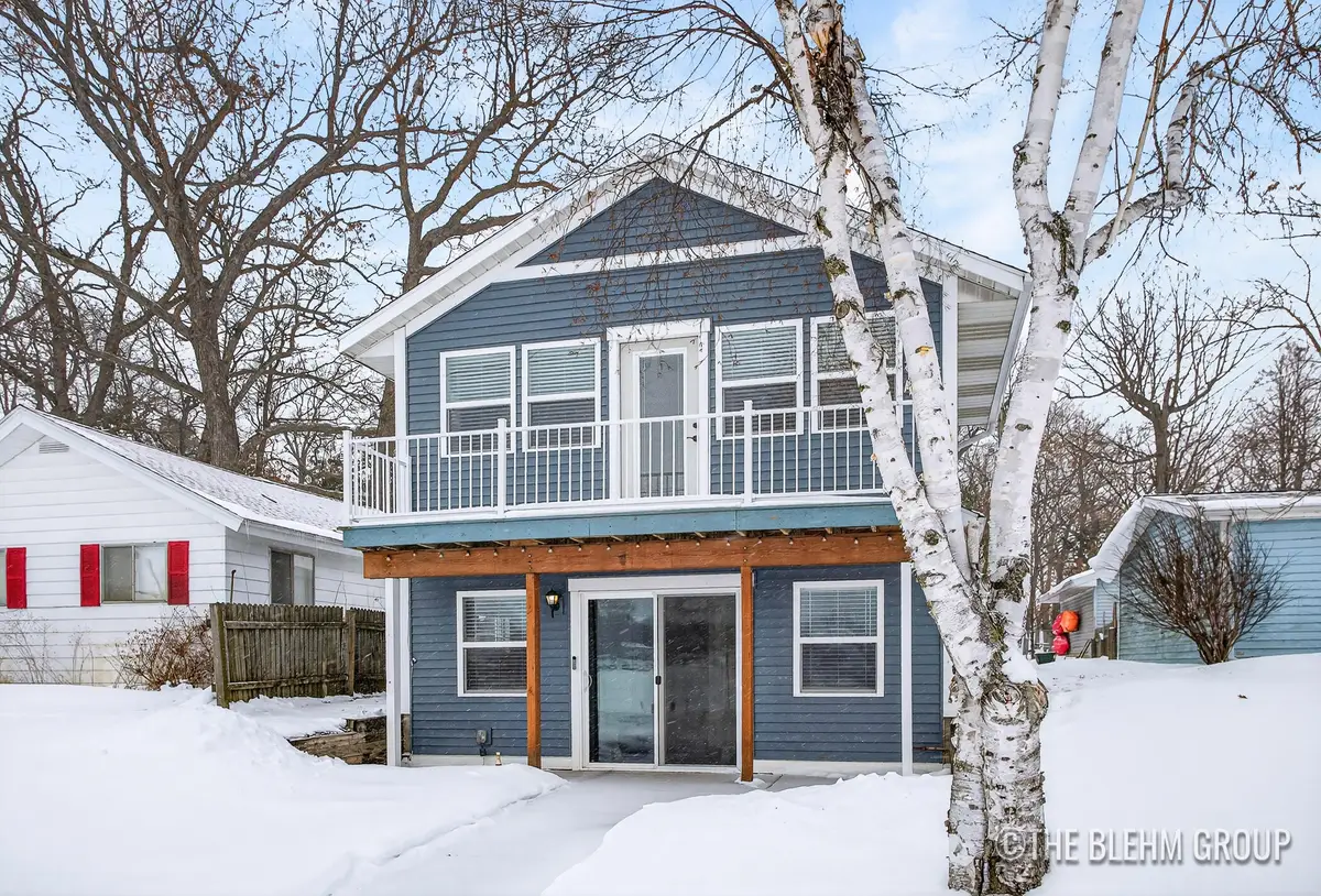 7319 Hessler Court Ne, Rockford, MI 49341 - Image #1