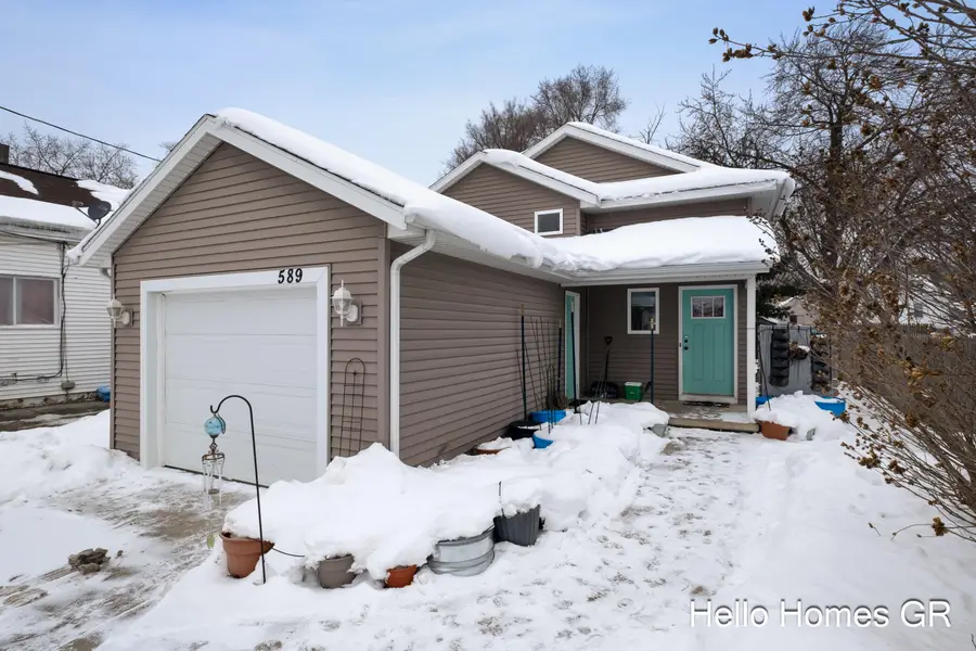 589 34th Street Sw, Wyoming, MI 49509 - Image #2