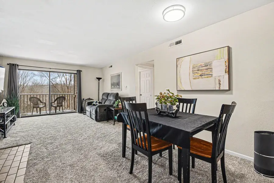 3392 Devonwood Hills Ne #F, Grand Rapids, MI 49525 - Image #2