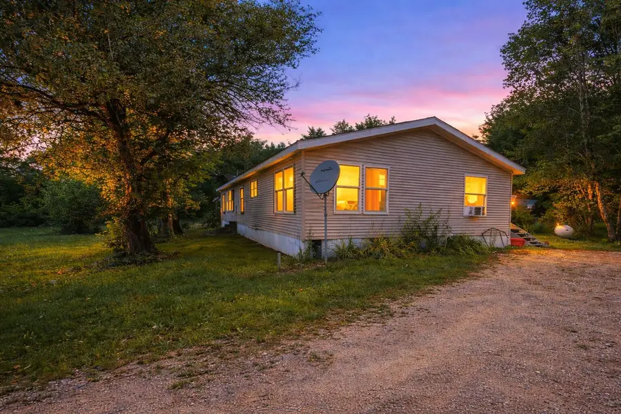 18350 Eisenhower Road, Morley, MI 49336 - Image #2