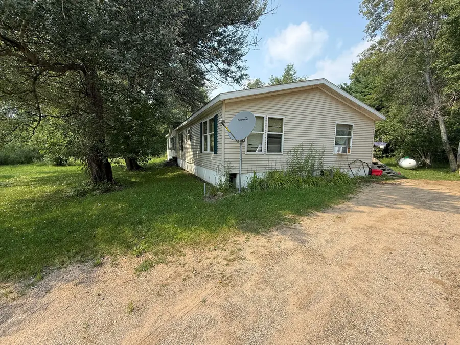 18350 Eisenhower Road, Morley, MI 49336 - Image #3