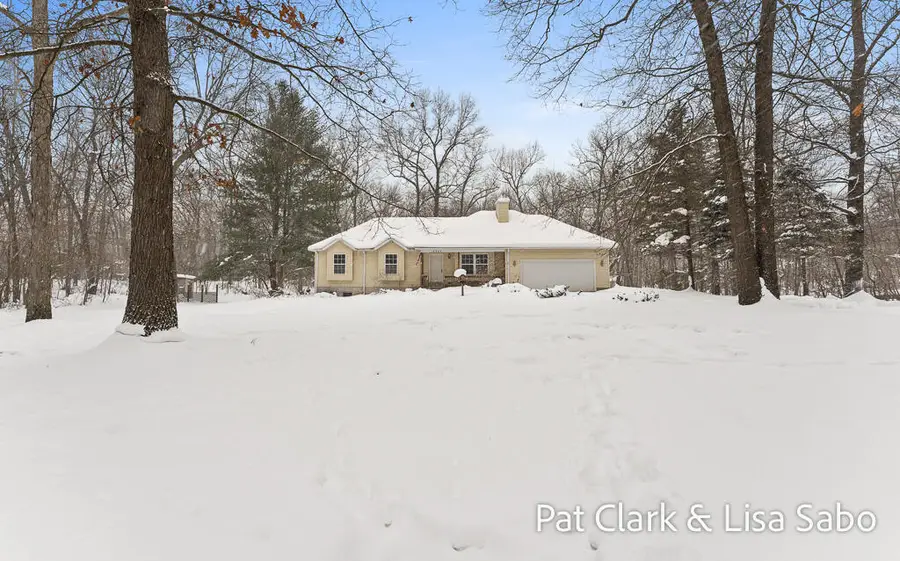 18569 Chinquapin Drive, Spring Lake, MI 49456 - Image #2